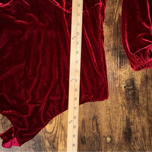 Vici Top Womens XL Burgundy Walker Velvet Scoop Neck Bodysuit Open Back Cutout - Picture 9 of 11
